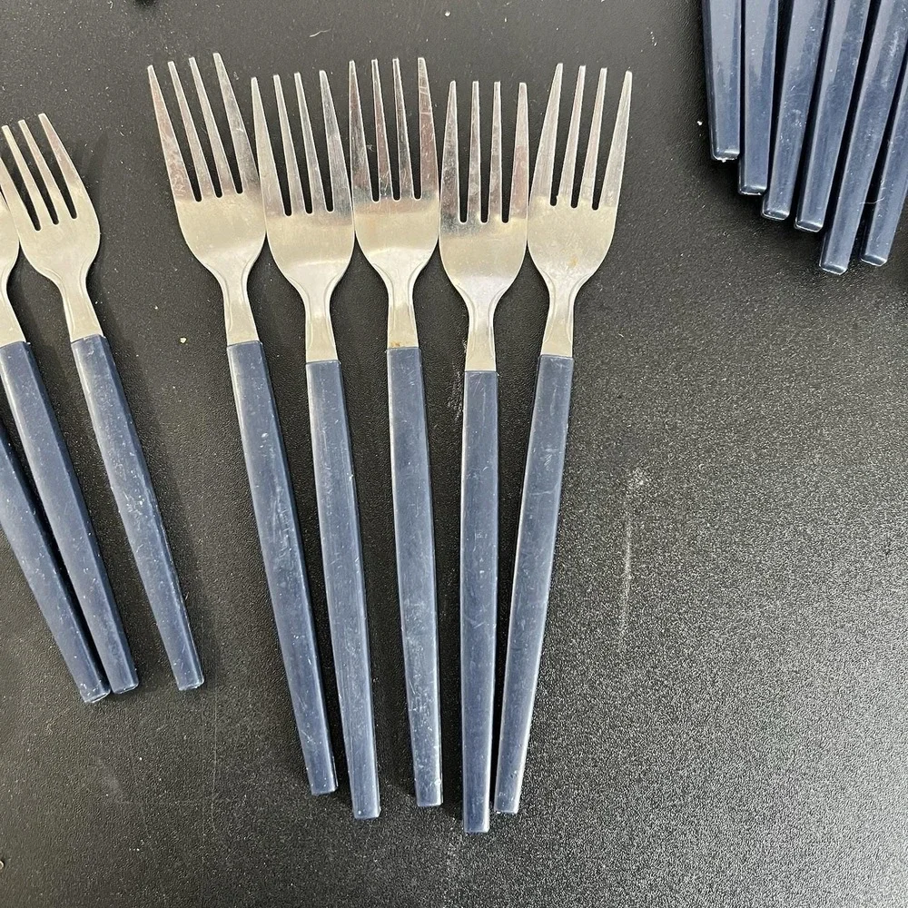 37pc Navy Blue Tapered Handle Flatware Set Stainless Steel MCM Style Silverware‎